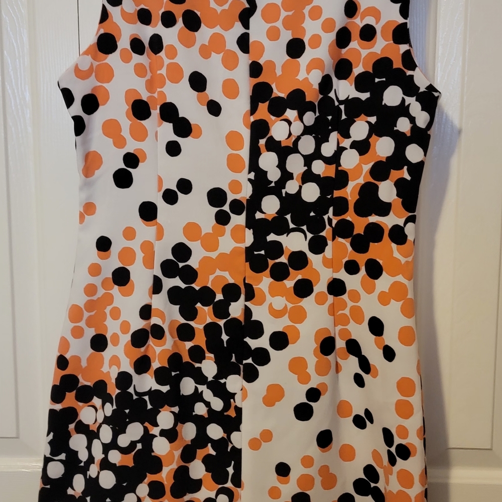 Polka-dot orange